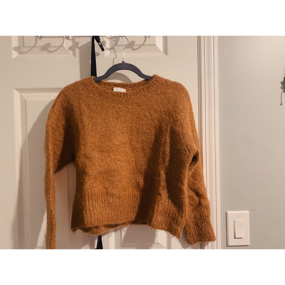 H&M women’s sweater